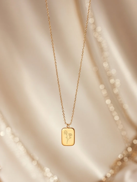 Flower embed Necklace